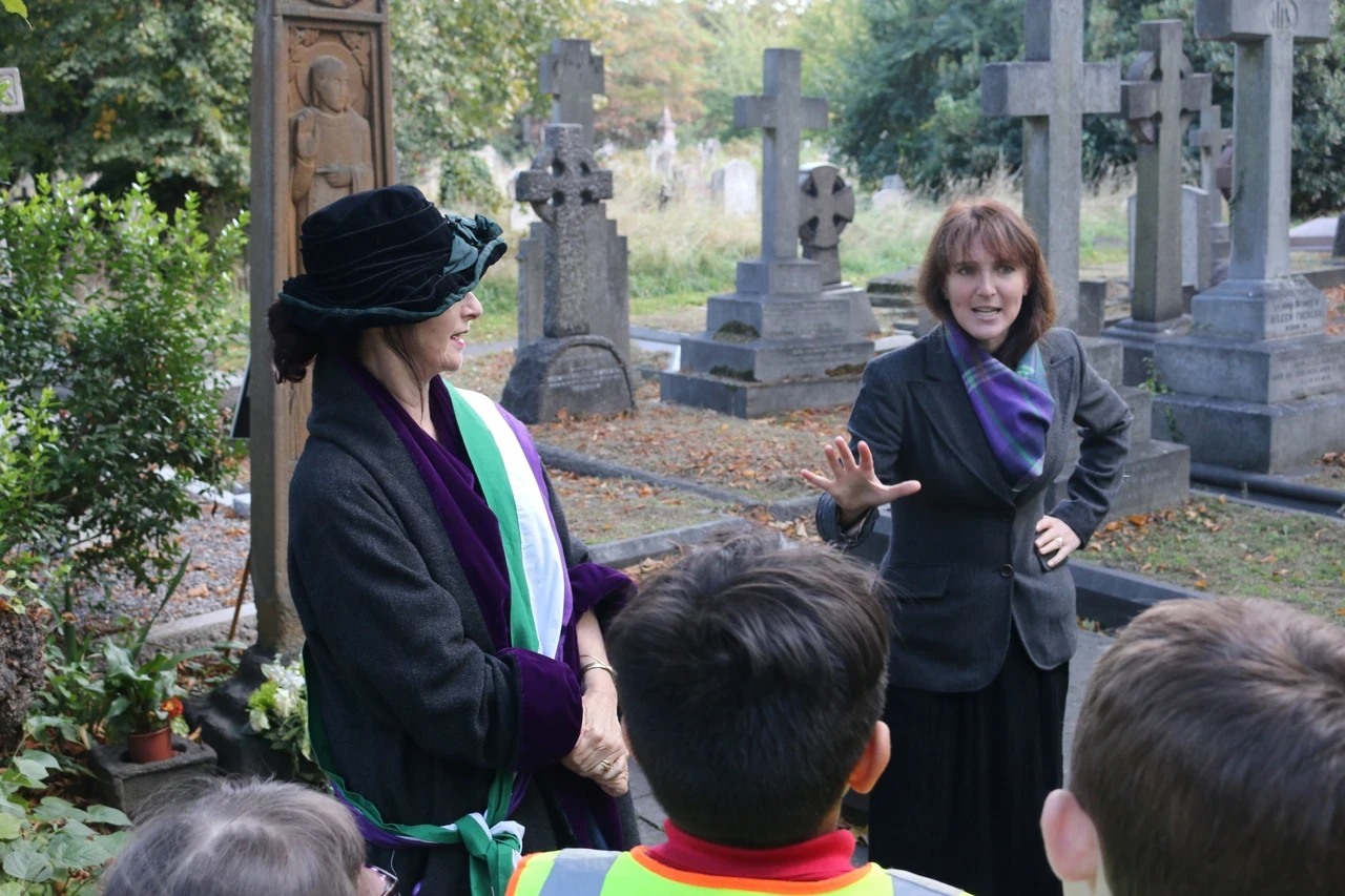 Actors leading storytelling tour in Brompton Cemetery