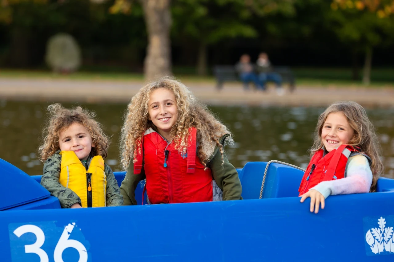 Kids Go Free Boating
