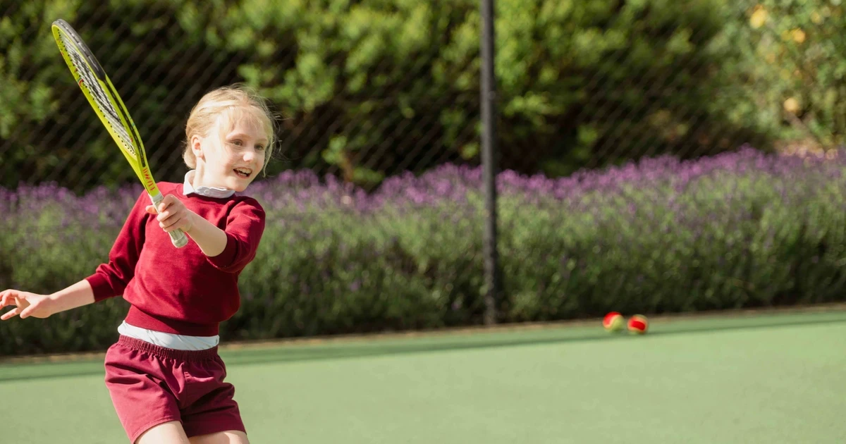 Autumn Junior Tennis Courses
